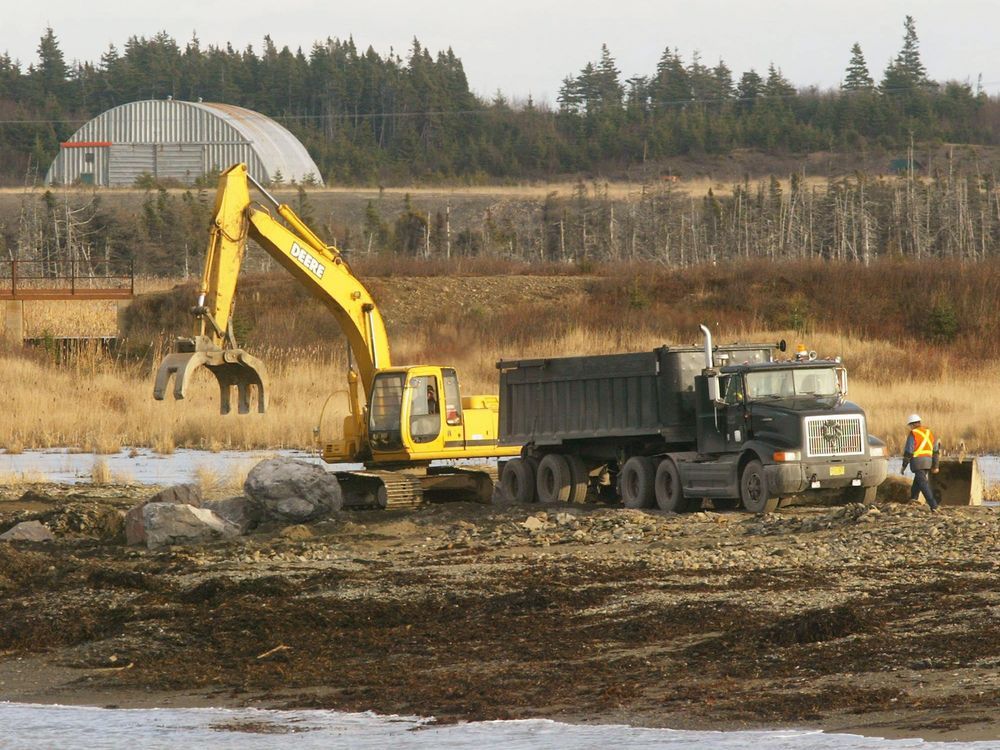 Work stopped after fire off Nova Scotia