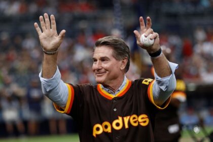 Baseball legend Steve Garvey considers US Senate bid