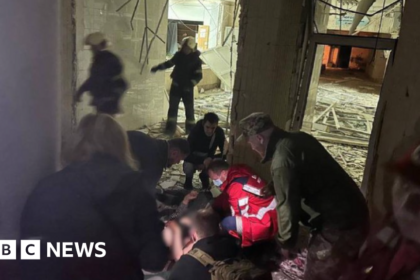 War in Ukraine: 'Children die' in new missile attack
